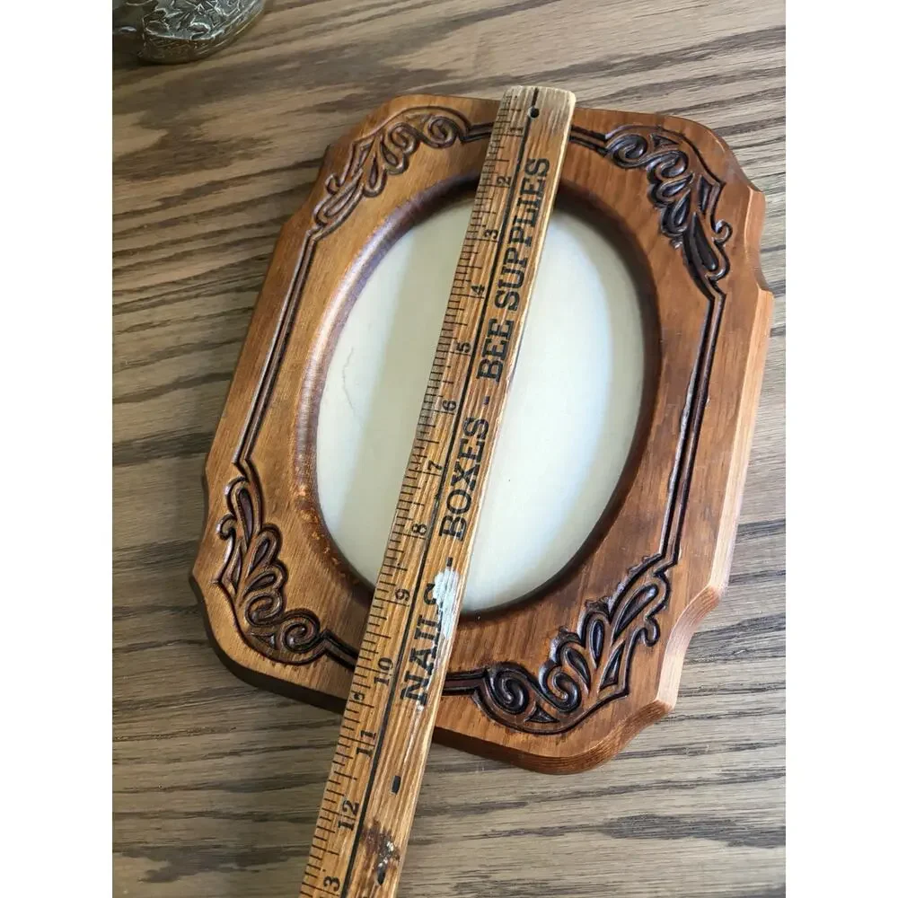 Vintage Rustic Wood Frame Wall Hanging Oval Frame with Carved Details 5x7